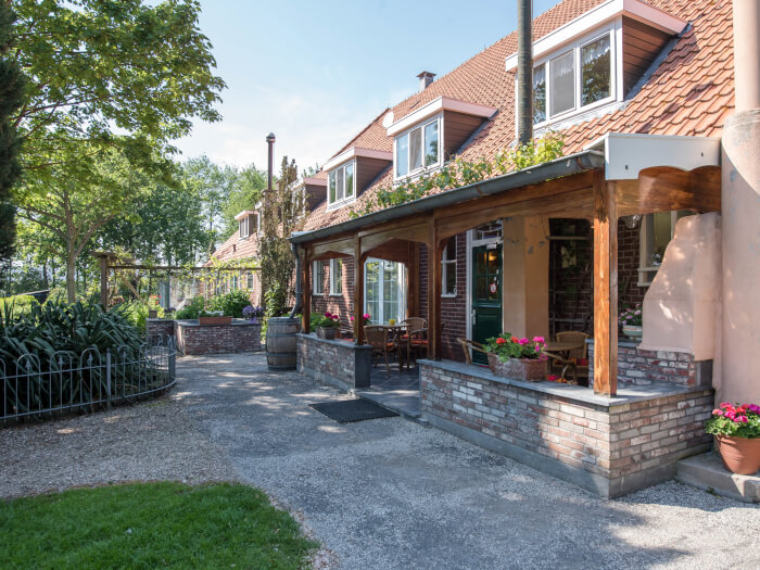 Vakantiehuis in Slootdorp (Noord-Holland) voor 23 personen met 8 slaapkamers.