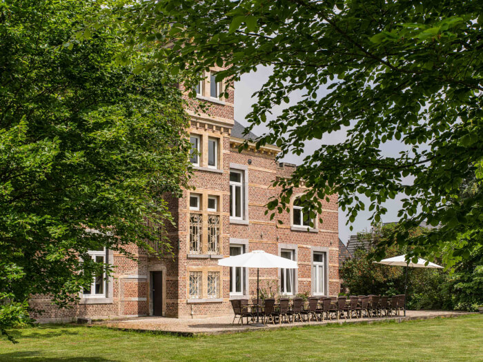 Vakantiehuis in Boirs (Limburg) voor 30 personen met 12 slaapkamers.