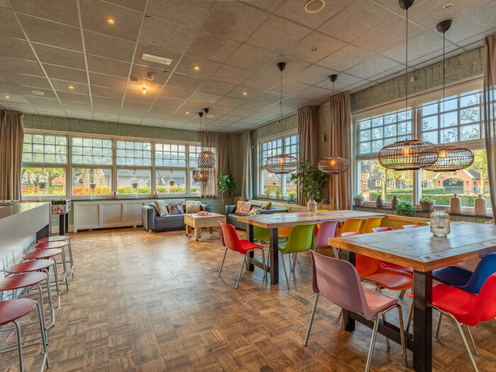 Vakantiehuis in Dwingeloo (Drenthe) voor 20 personen met 8 slaapkamers.