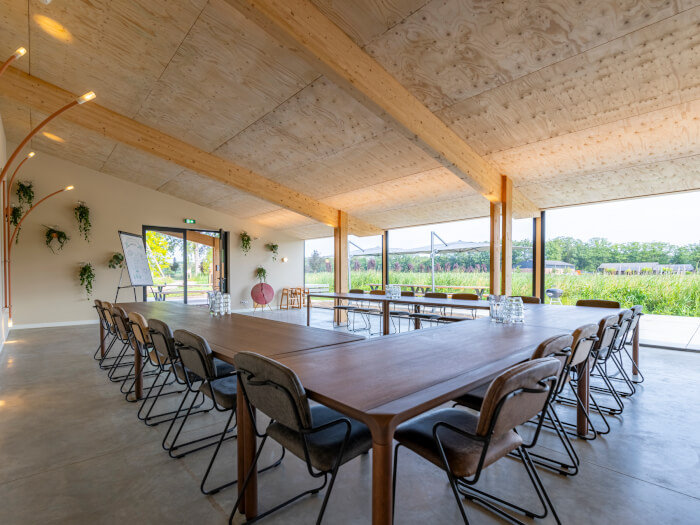 Vakantiehuis in Swalmen (Limburg) voor 30 personen met 15 slaapkamers.