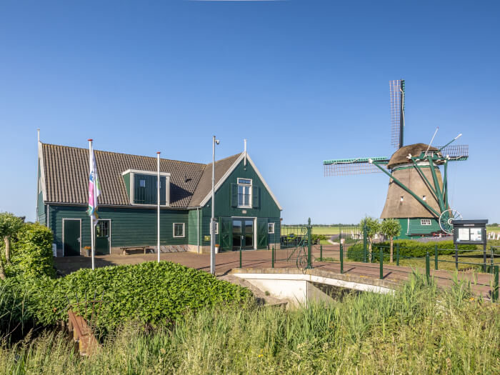 Vakantiehuis in Middenbeemster (Noord-Holland) voor 16 personen met 5 slaapkamers.