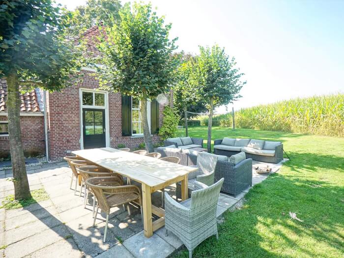 Vakantiehuis in Winterswijk (Gelderland) voor 12 personen met 7 slaapkamers.