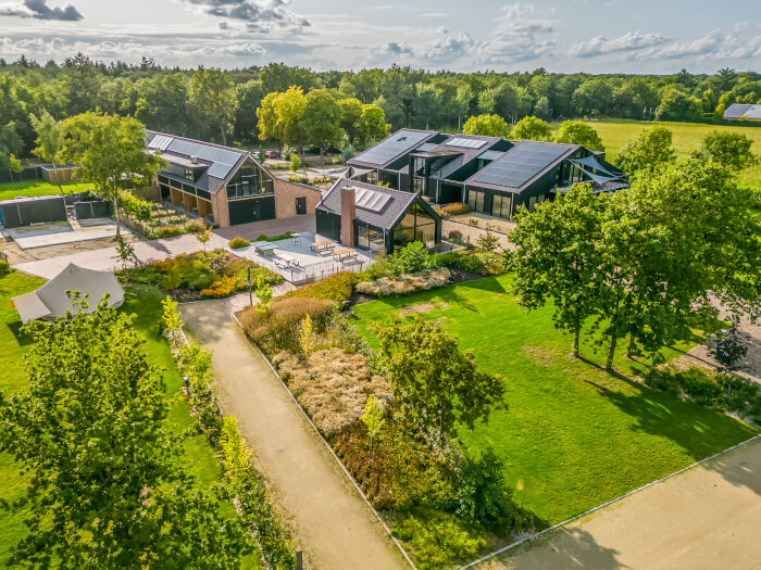 Vakantiehuis in Bergeijk (Noord-Brabant) voor 88 personen met 40 slaapkamers.