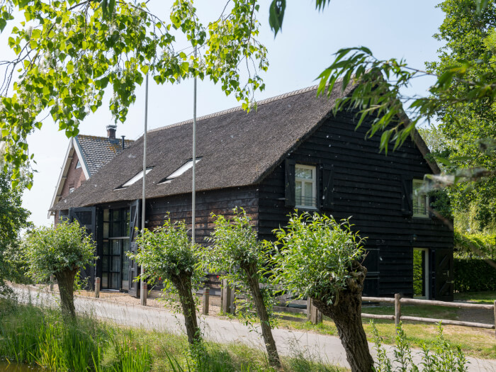 Vakantiehuis in Ottoland (Zuid-Holland) voor 20 personen met 4 slaapkamers.