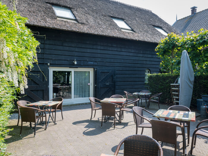 Vakantiehuis in Ottoland (Zuid-Holland) voor 20 personen met 4 slaapkamers.