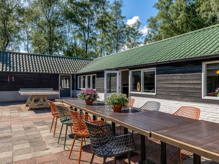 Vakantiehuis in Putten (Gelderland) voor 66 personen met 12 slaapkamers.