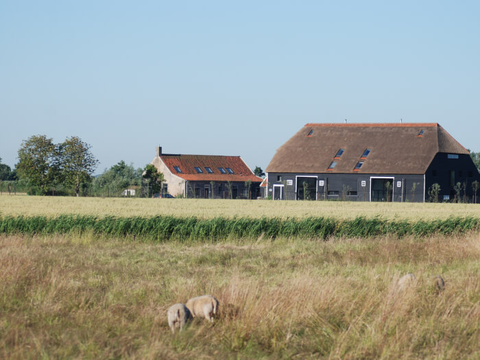 Vakantiehuis in Oostkapelle (Zeeland) voor 20 personen met 9 slaapkamers.