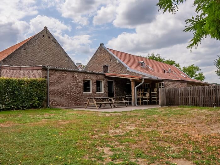 Vakantiehuis in Posterholt (Limburg) voor 40 personen met 17 slaapkamers.