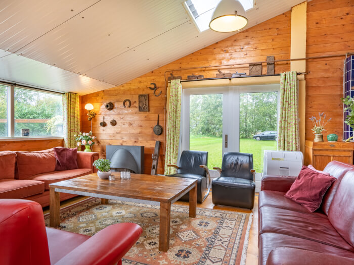 Vakantiehuis in Oudega (Friesland) voor 18 personen met 8 slaapkamers.
